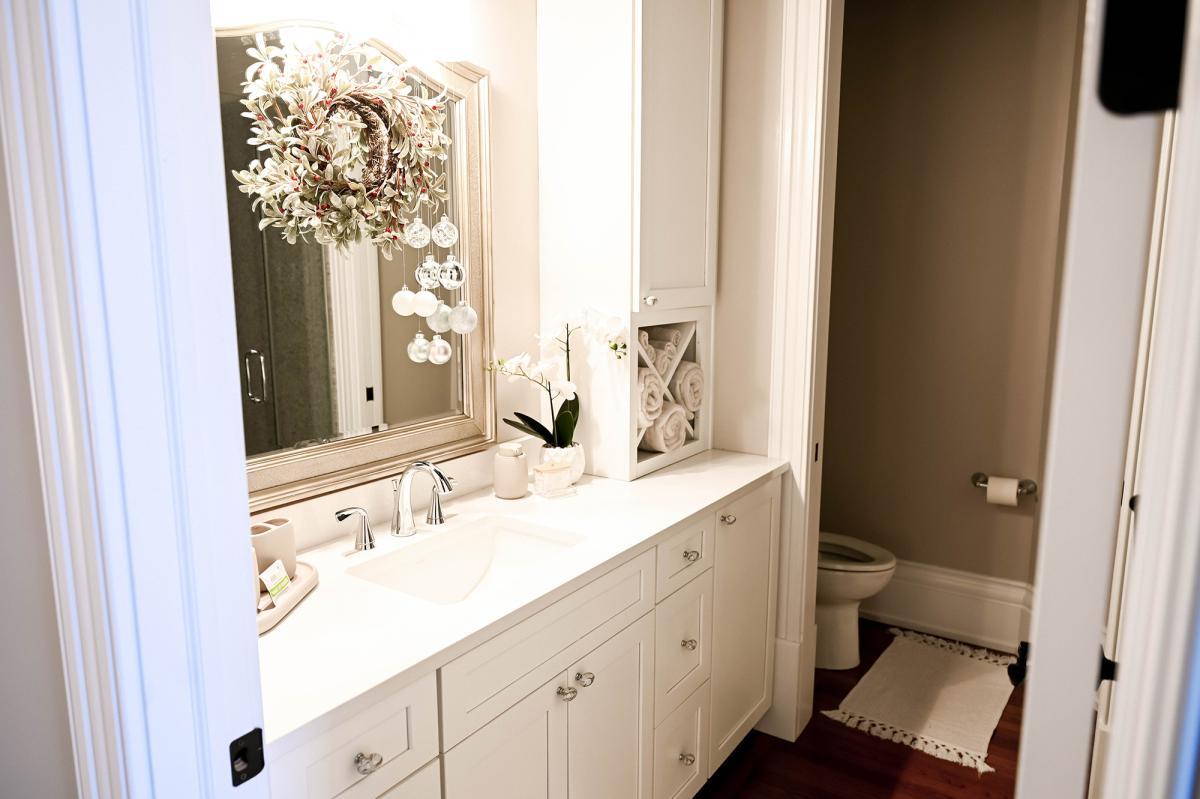 Blair House Private Bathroom