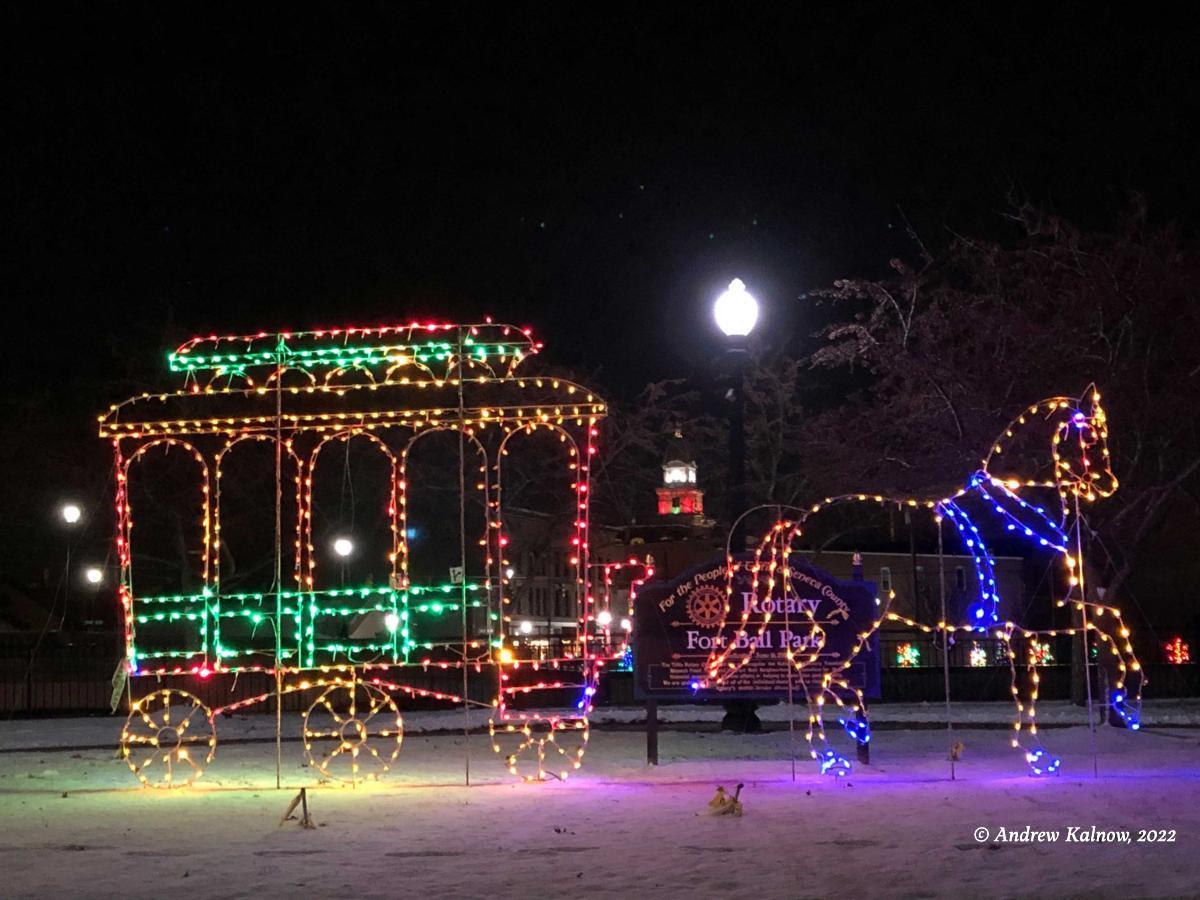 Frost Village, Frost Parkway Holiday Lights