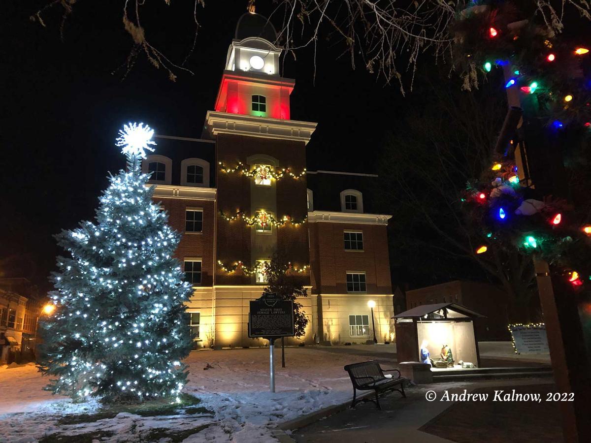 Holiday Lights in Downtown Tiffin, Justice Center