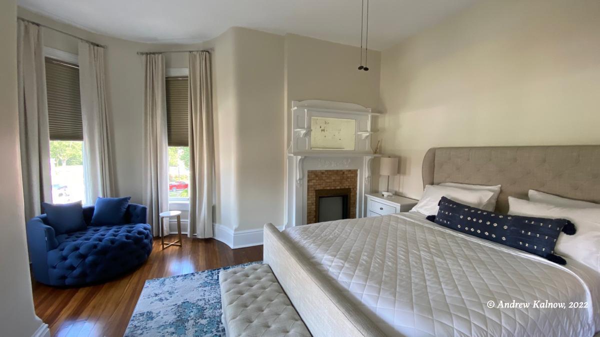 Queen Anne bedroom