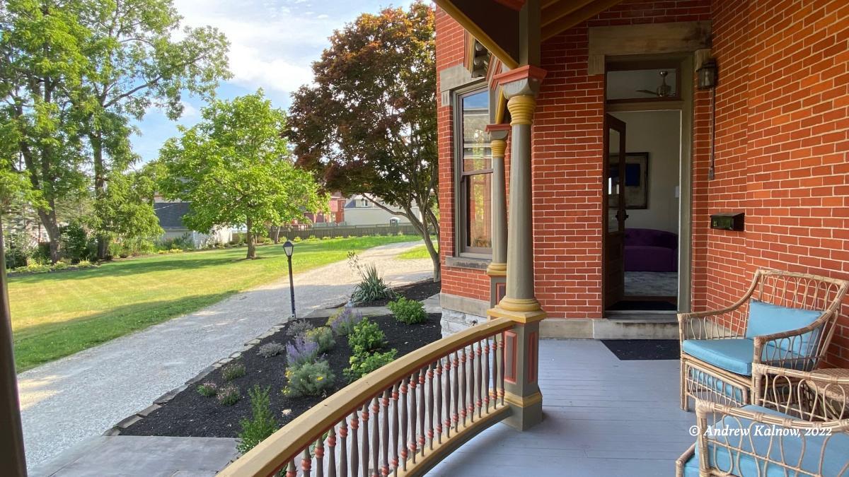 Queen Anne exterior porch, Frost Village